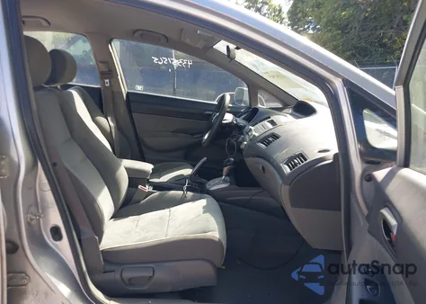 2010 Honda Civic Lx z USA, uszkodzony, nr VIN 19XFA1F55AE027848